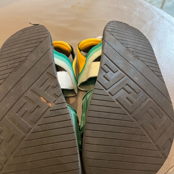 Fendi sandal - Picture 2 of 3